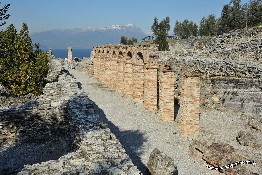 119 Grotte di Catullo.JPG